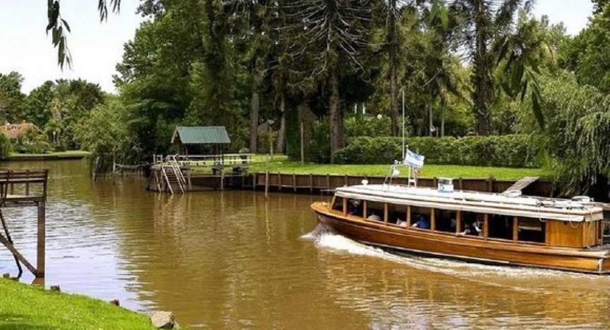 Barco en el Delta del Paraná